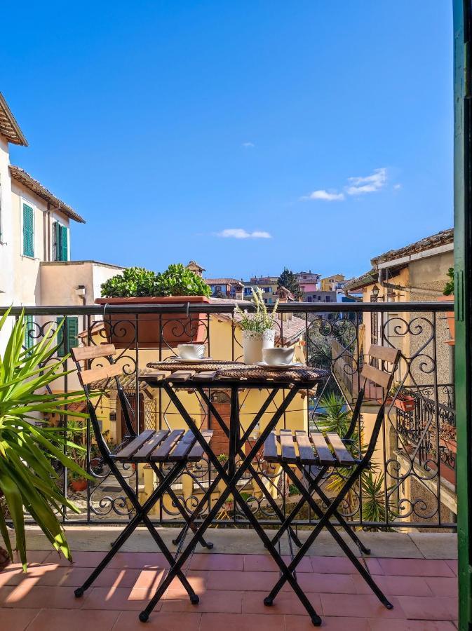 La Loggetta Sul Borgo Apartment Formello Luaran gambar